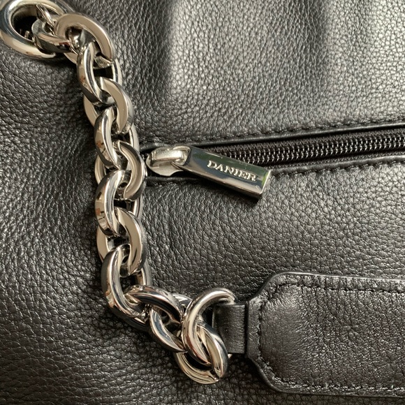 Genuine Leather Danier Handbag - Picture 4 of 8